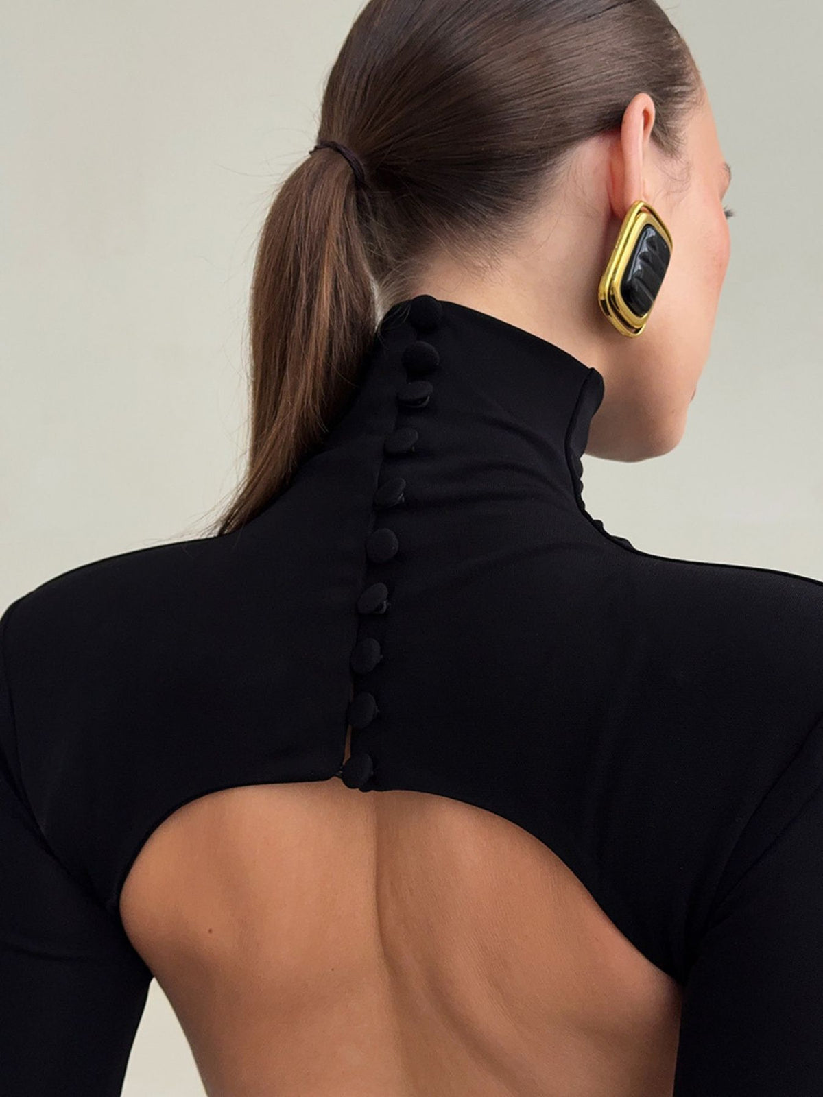 870045b0-f332-43ce-bff5-adefe1e873c9-Max