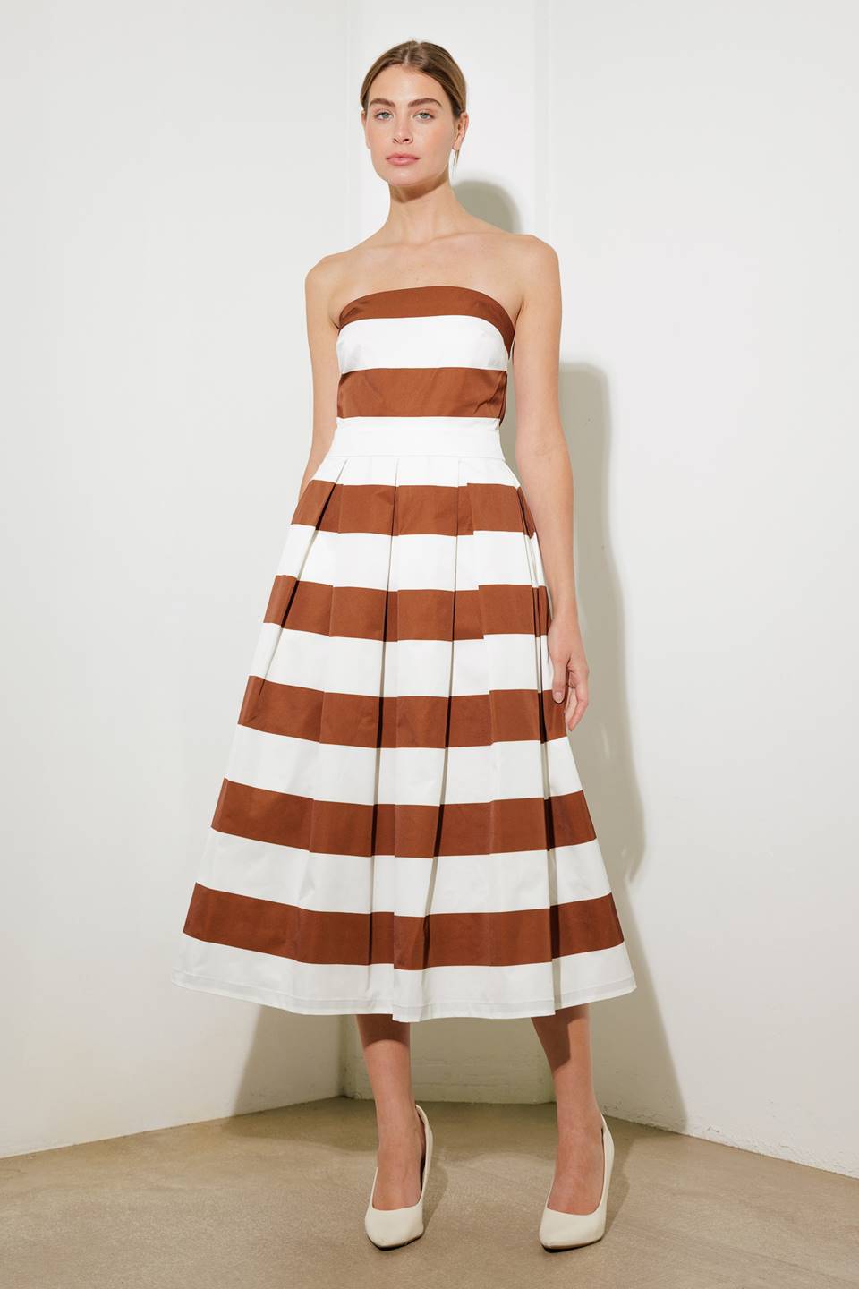 EVERYDAY HUSTLE RUST WOVEN MIDI DRESS