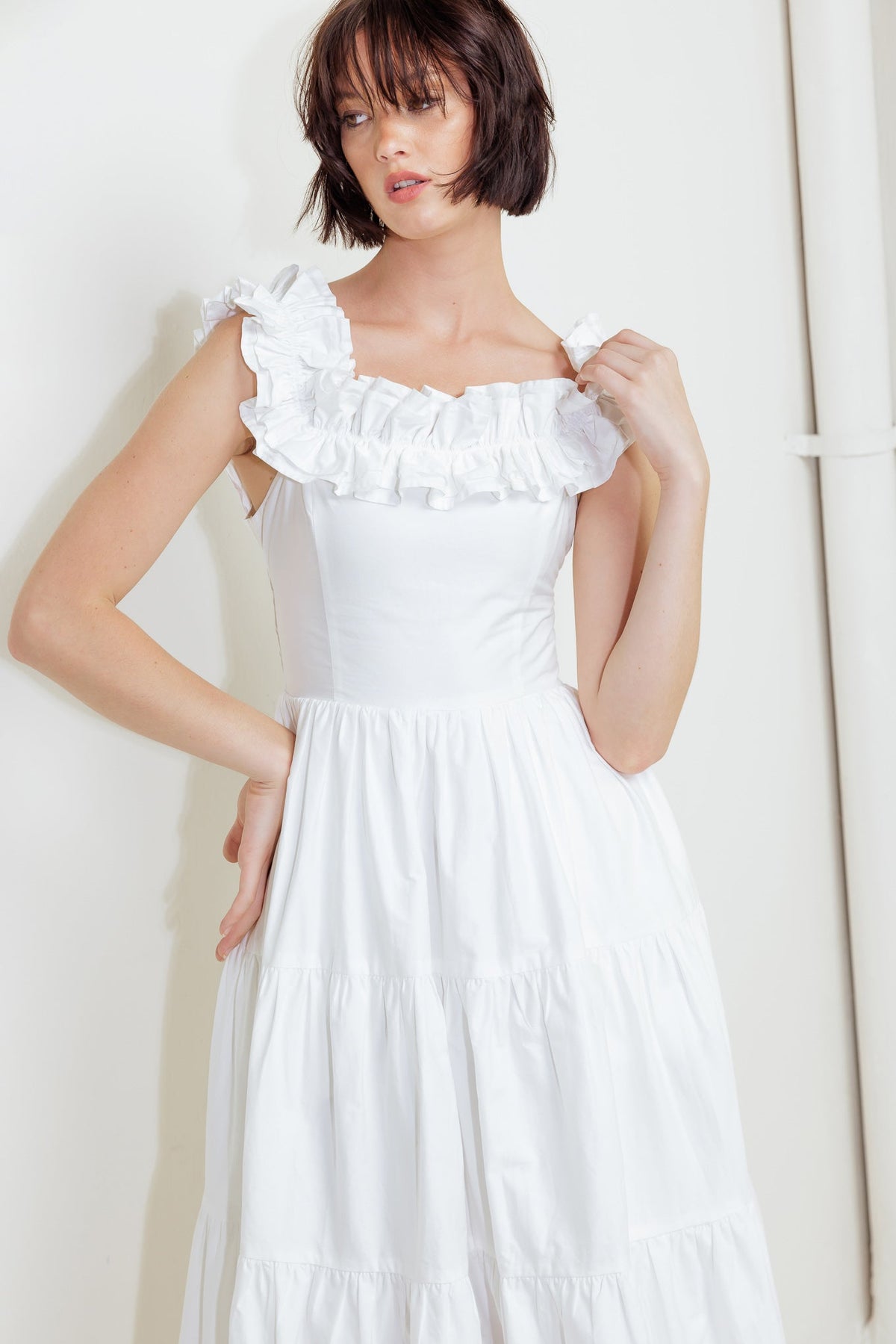 SWEETHEART TIERED ROMANCE WOVEN MIDI DRESS
