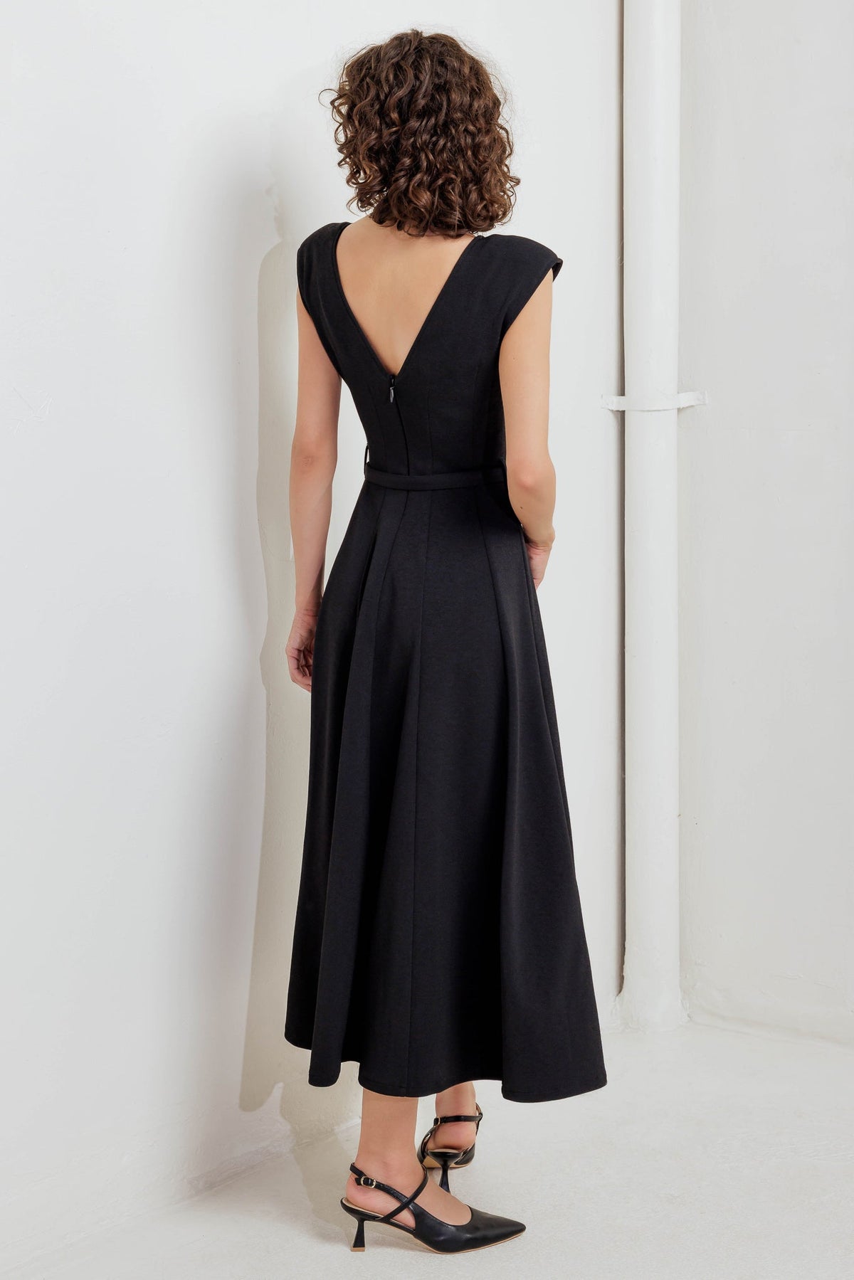 MODERN MONA WOVEN MIDI DRESS