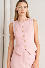 ELEVATED CLASSIC WOVEN VEST