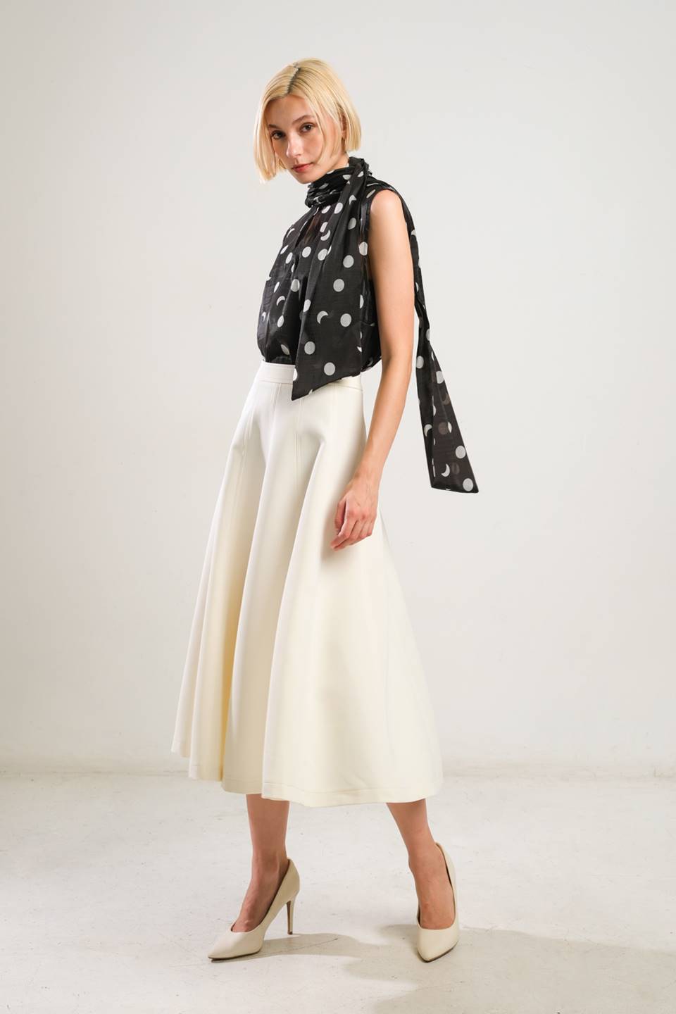 DELICATE TOUCHWOVEN SKIRT