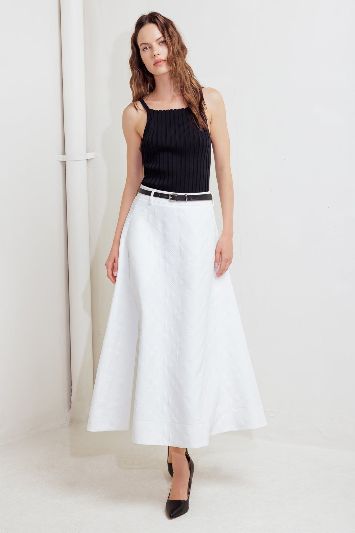 DOWNTOWN EASE WOVEN MIDI SKIRT