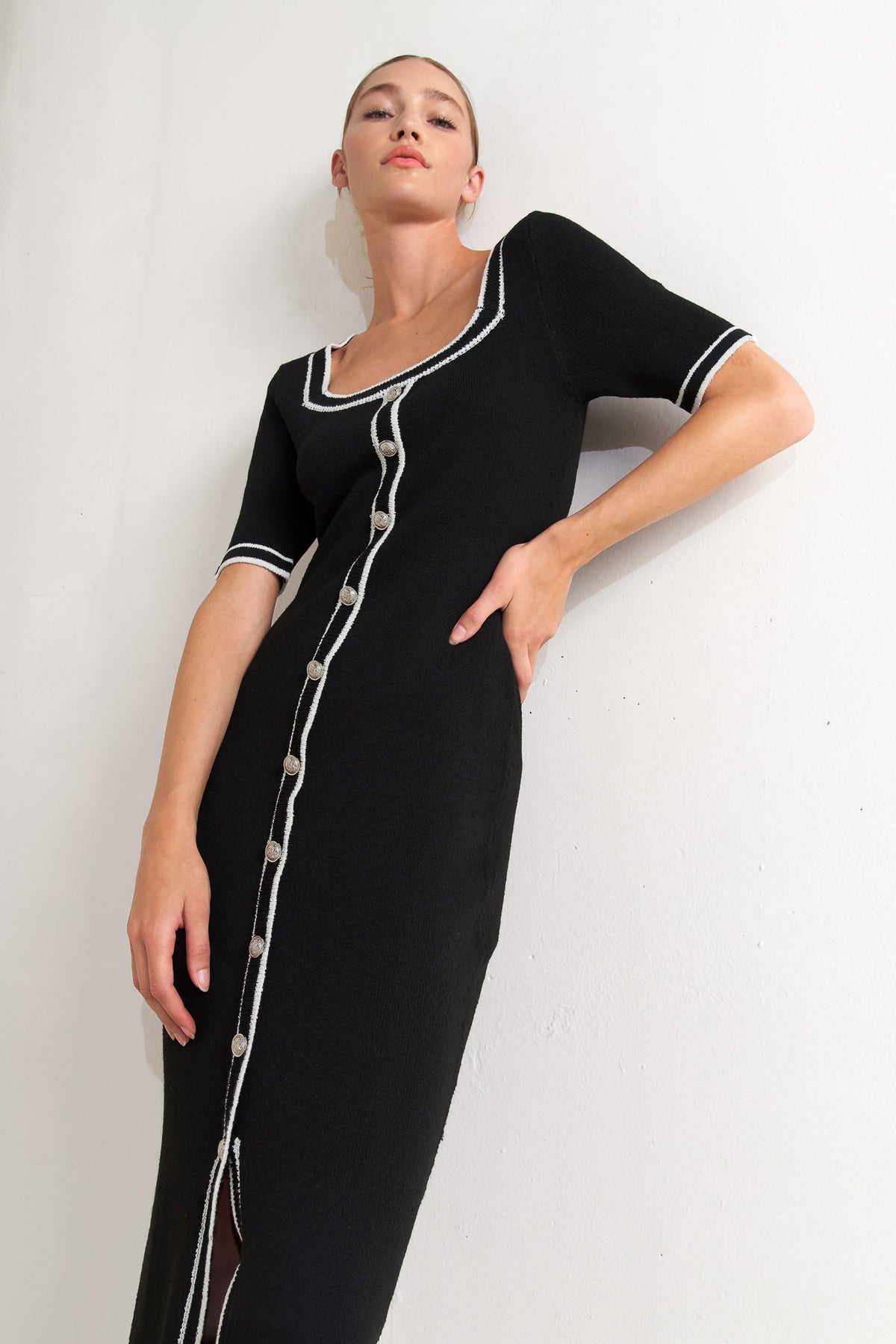 MODERN CLASSIC SWEATER KNIT MIDI DRESS