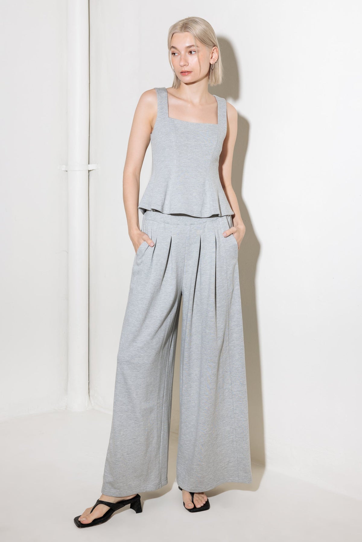 TRUST THE NOW IN KNIT TOP AND PANT SET