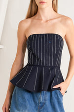 GEOMETRIC EDGE WOVEN TOP