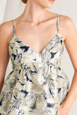 VACATION EDIT WOVEN TOP