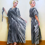 2026 Indie Folk Embroidered Short Sleeve Summer Dress Cotton Tunic Beach Kaftan Women Beachwear Swimsuit Cover Up Robe de plage