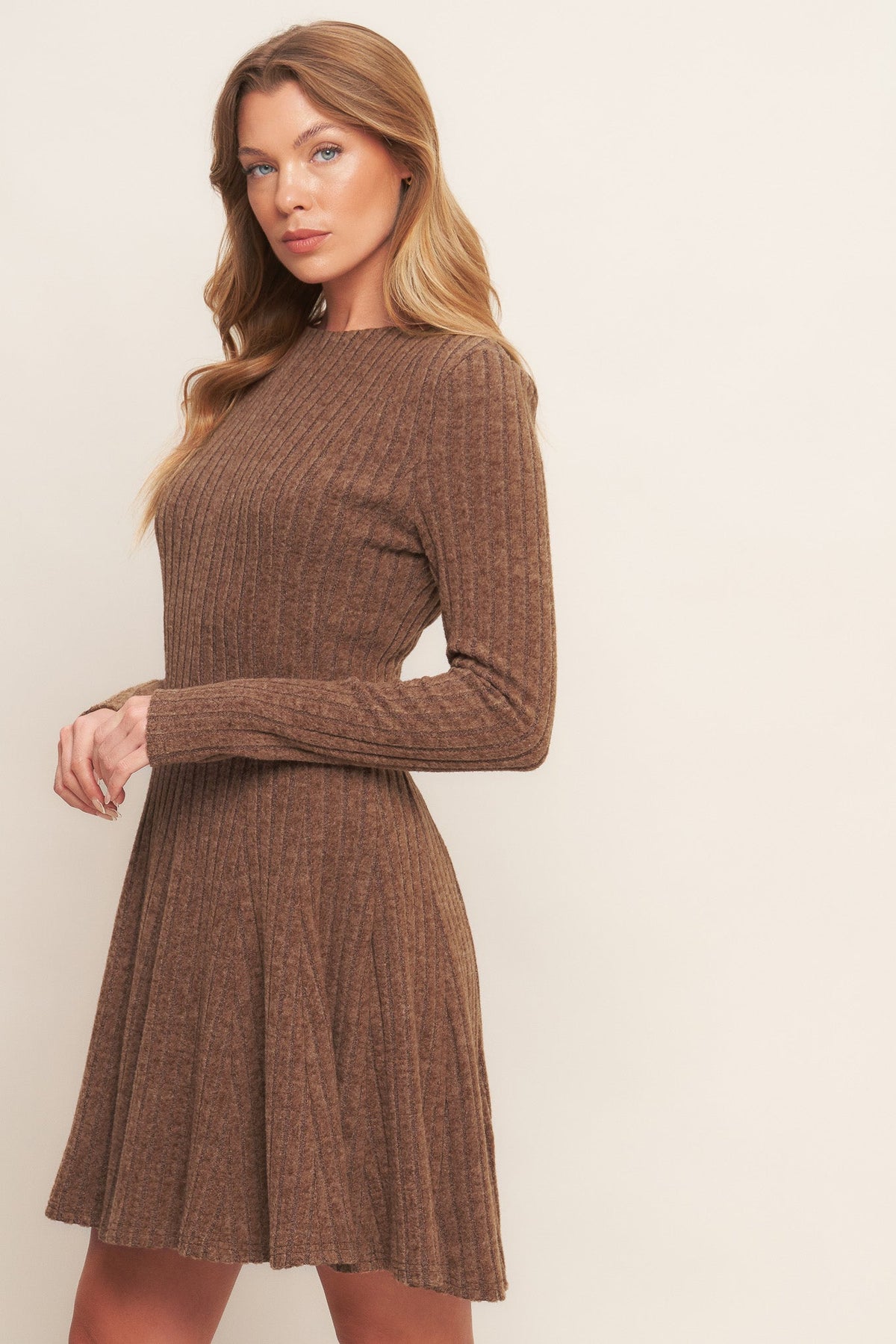 AUTUMN COFFEE BROWN KNIT MINI DRESS
