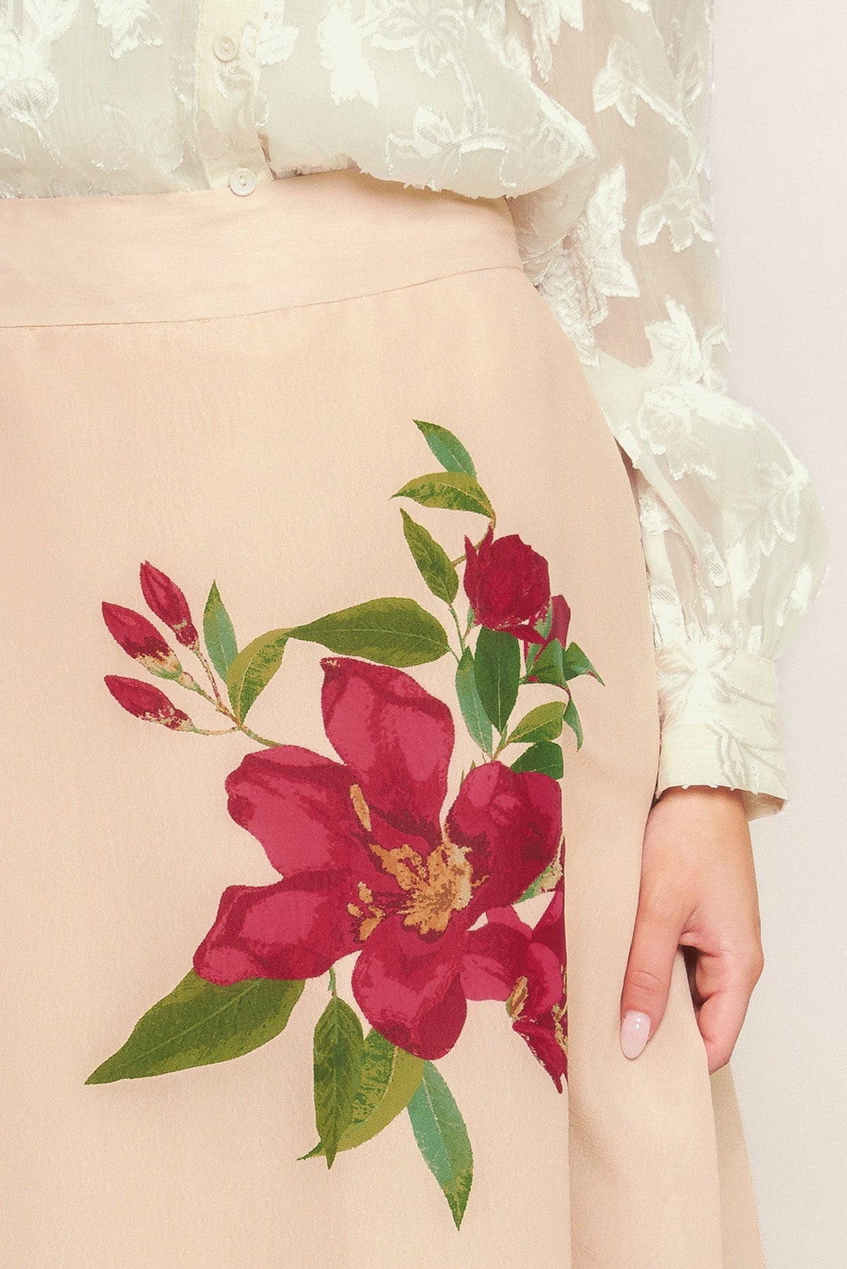 ELEGANT WILDFLOWER BLUSH WOVEN MAXI SKIRT