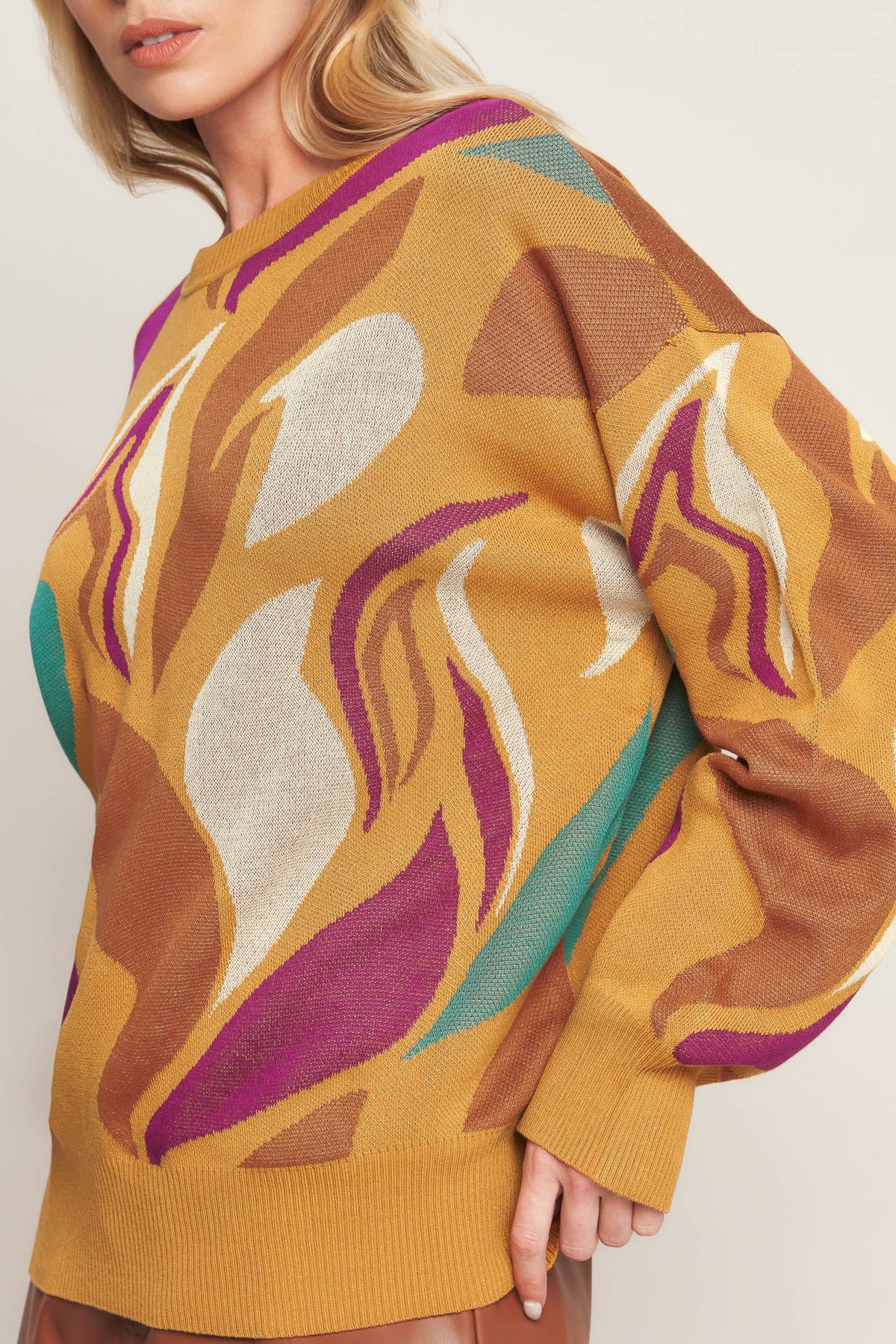 READY TO ADORE SWEATER TOP