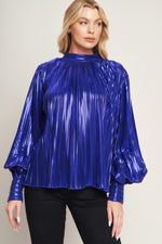 PRETTY COMPANION WOVEN FOILED TOP