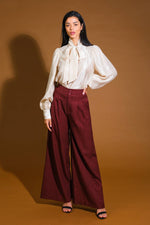 STUNNINGASPECT WOVEN TOP