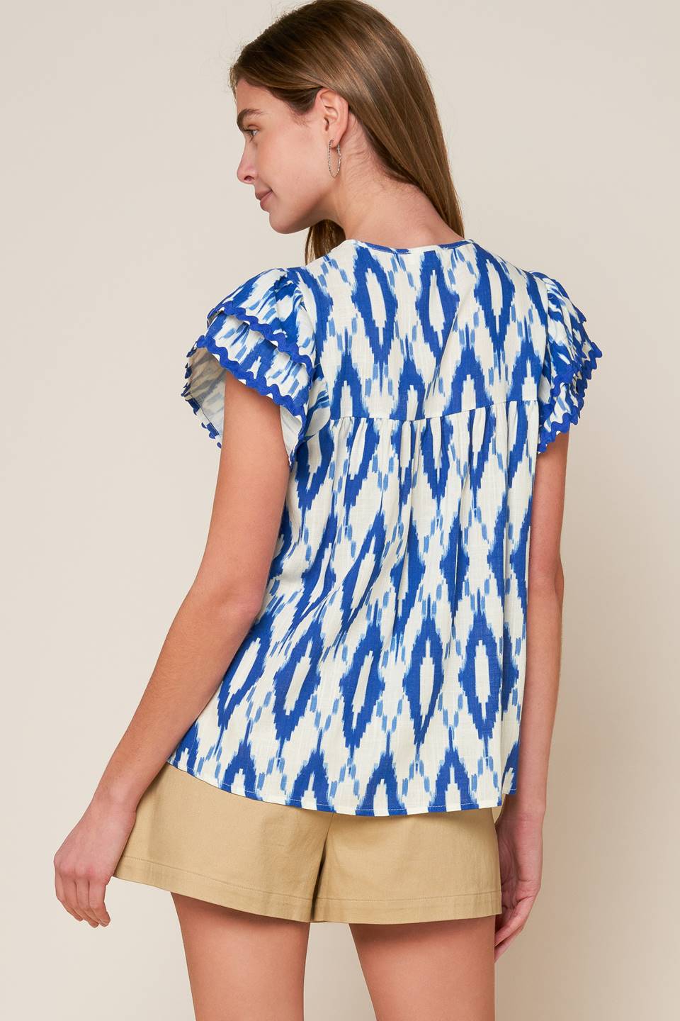 EFFORTLESS SELECTION WOVEN TOP
