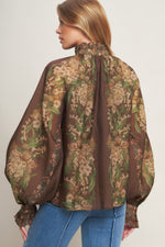 CELEBRITY MOMENT WOVEN TOP