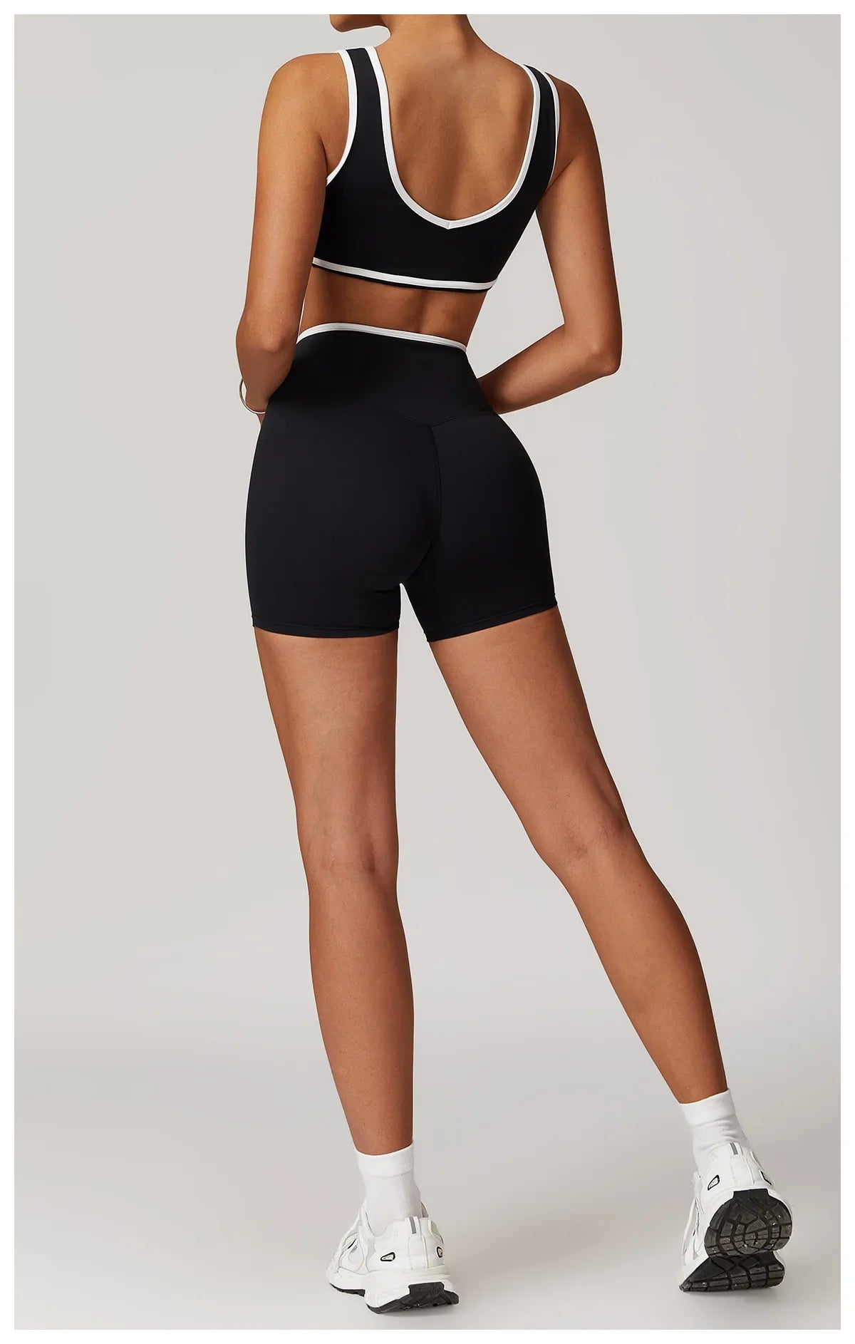 Yoga Shorts Women Fitness Shorts V-shaped Waist Running Cycling Shorts Breathable Sports Leggings High Waist Workout Gym Shorts