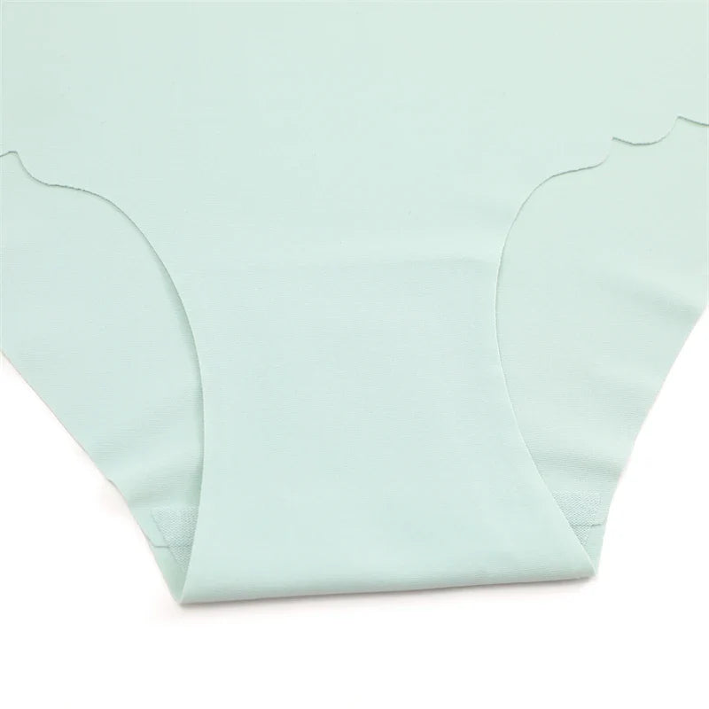 Seamless Women Briefs S-XXL Wave Edge V-shaped Underwear Panties Ice Silk Underwear For Women Low Waist Briefs One Piece Panty
