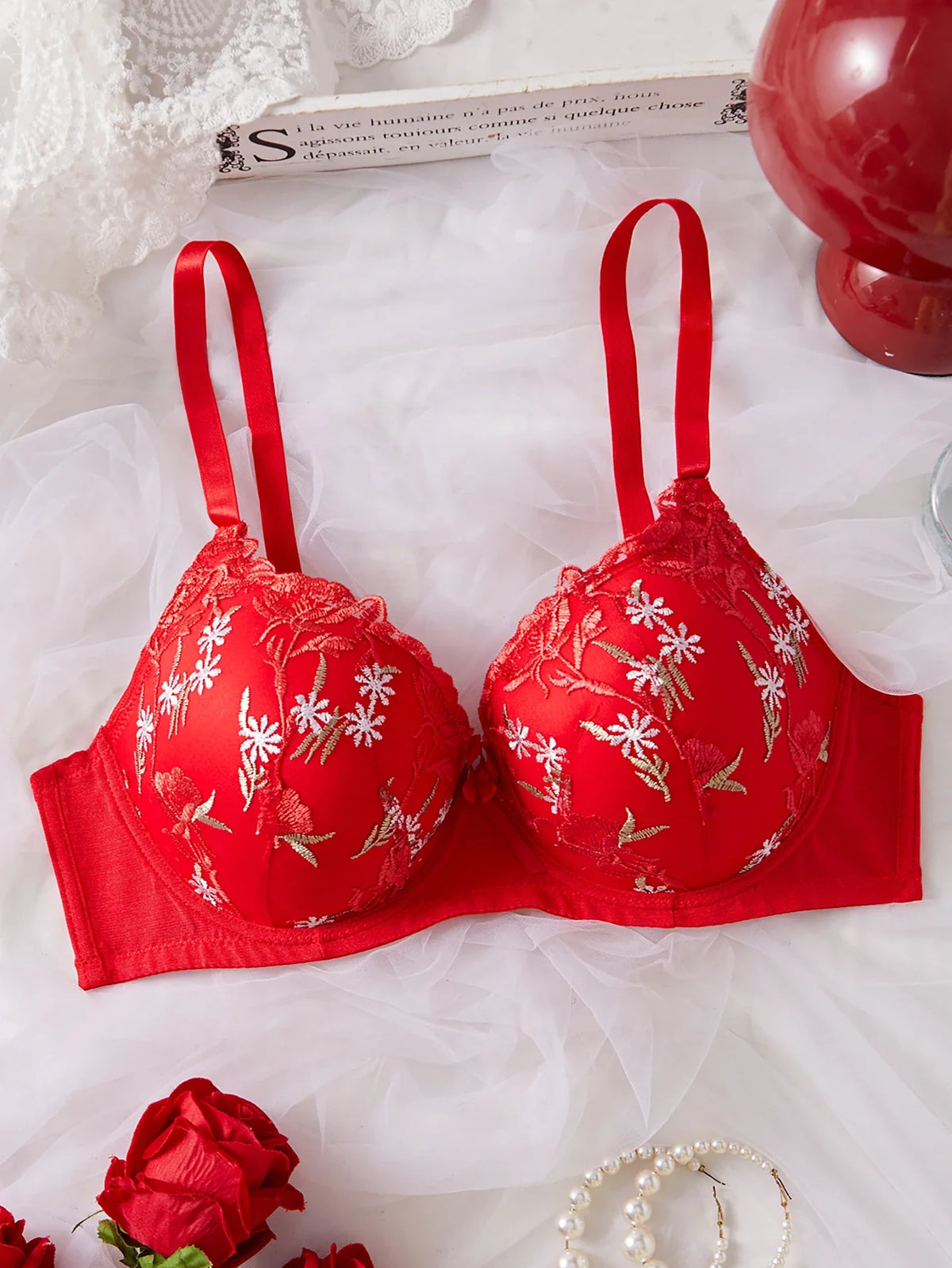 Everyday Plus Size Women's Bra Embroidered floral patchwork underwire Push up Bra Comfortable Thin cup Women underwear lingerie