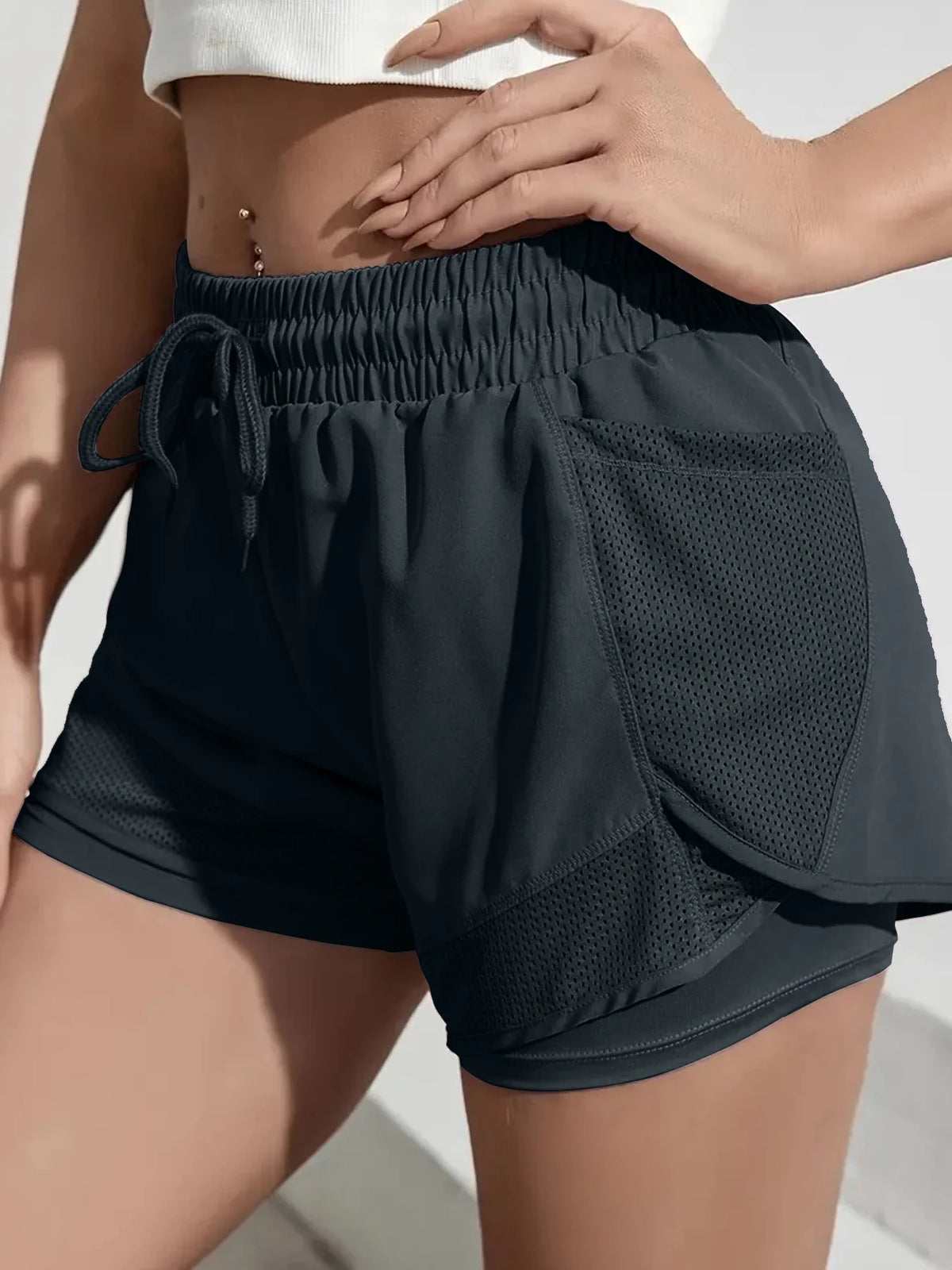Women's Elastic Sports Shorts, Shorts With Pockets, Fake Two-Piece Yoga Leggings Running And Training
