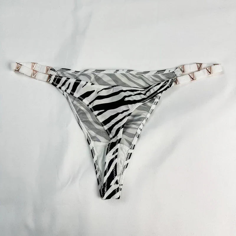 Low Rise Sexy Thong Women Underwear Briefs Seamless Panties Zebra Flower Luxury Metal Buckle G String Bikini Girls Female Panty