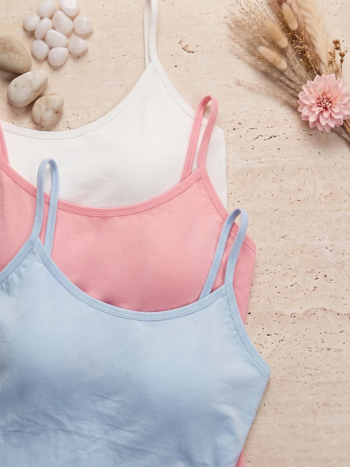 1Pcs Women Padded Camisole Tank Top Solid Basic Sport Sleeveless Vest Comfort Daily Ladies Wireless Bralette