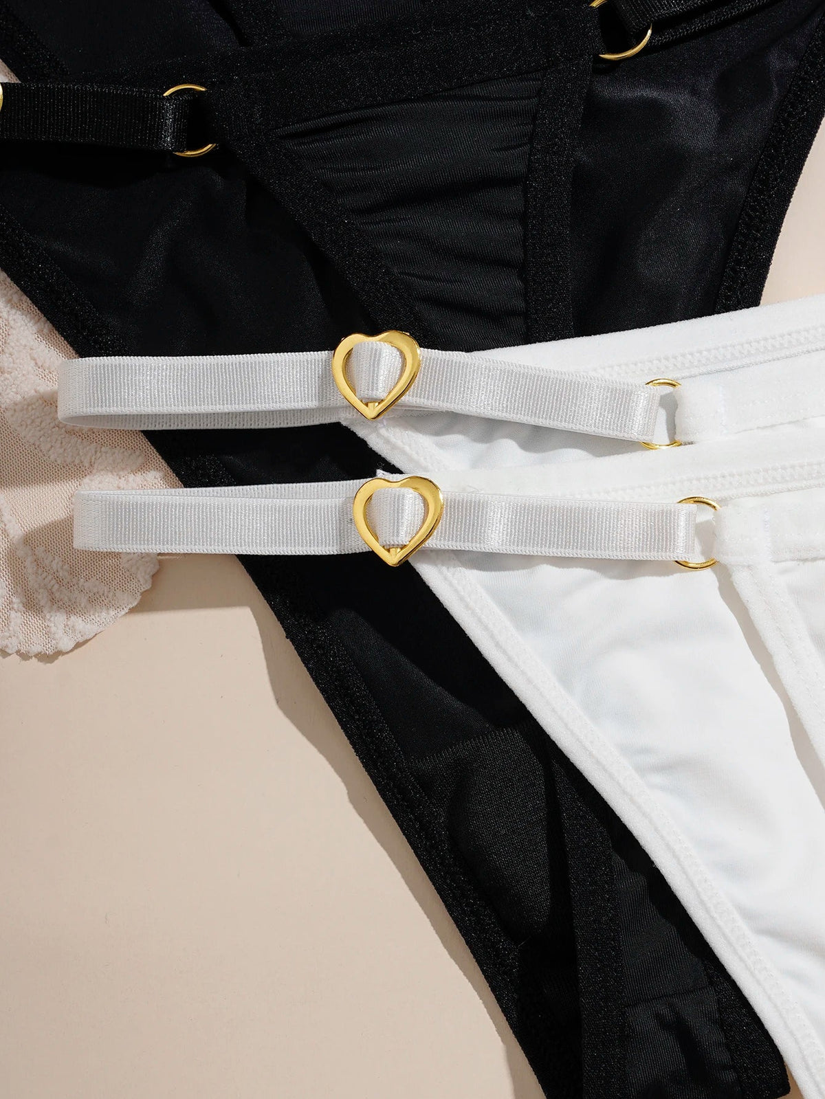 1pcs New Style Women Sexy G-string Solid Sexy Lingerie Breathable Comfortable Elegant Lady Thongs Underwear Hot Sale Panties