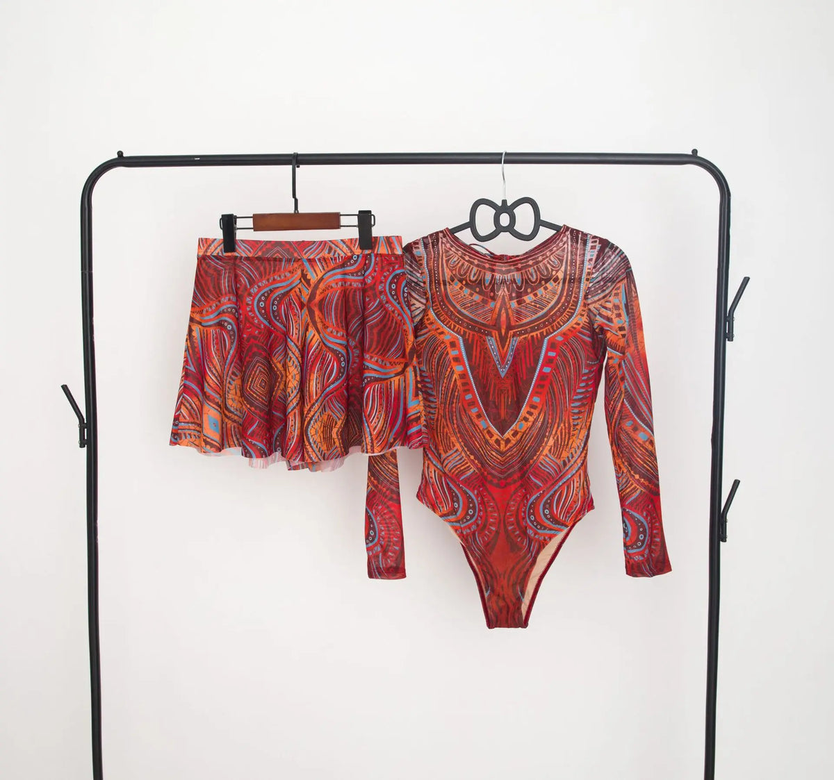 2026 Printed Long Sleeve Swimsuit Sexy Swimwear Women Backless Surf Swim Suit Slimming Bathingsuit Bikini Bodysuit Beachwear