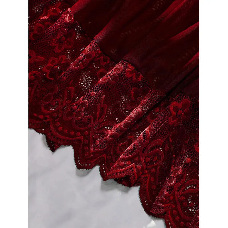 Summer Sleeping Skirt Sexy Lingerie Women See Through Sleepwear Thin Halter Nightdress And Thong Set Female Sexy Lace Nightgowns