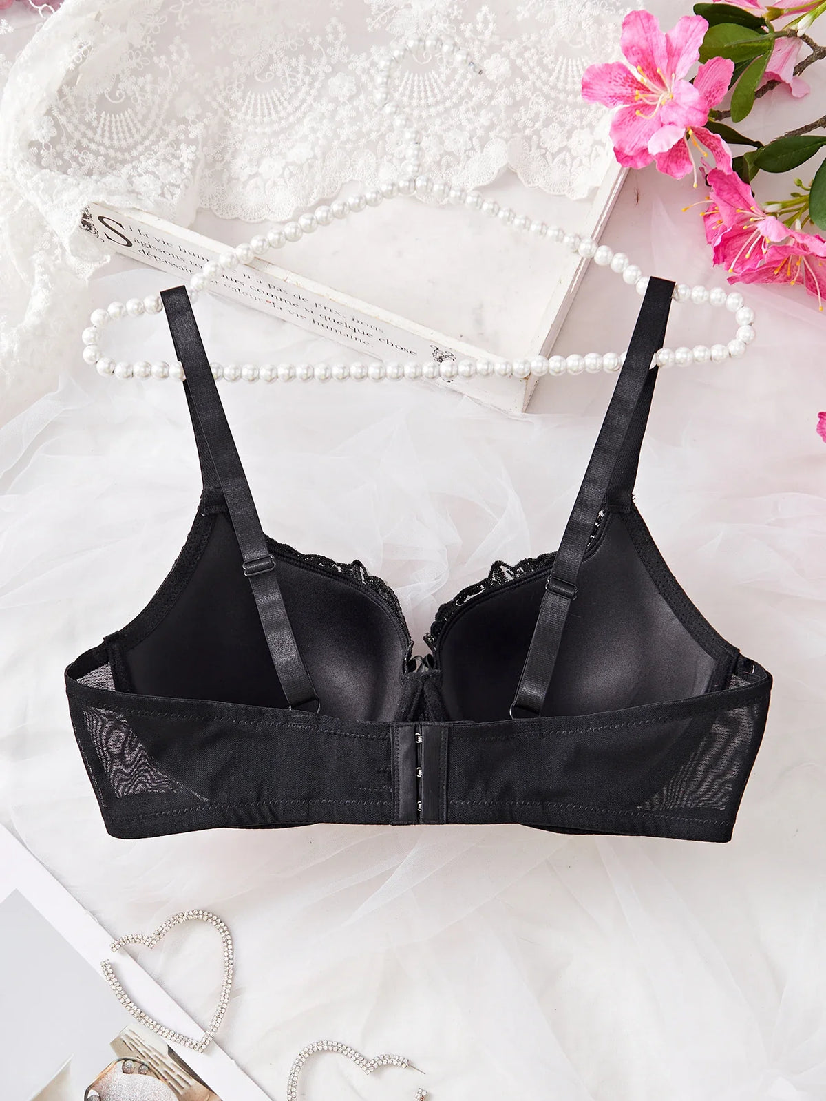 Everyday Plus Size Women's Bra Embroidered floral patchwork underwire Push up Bra Comfortable Thin cup Women underwear lingerie