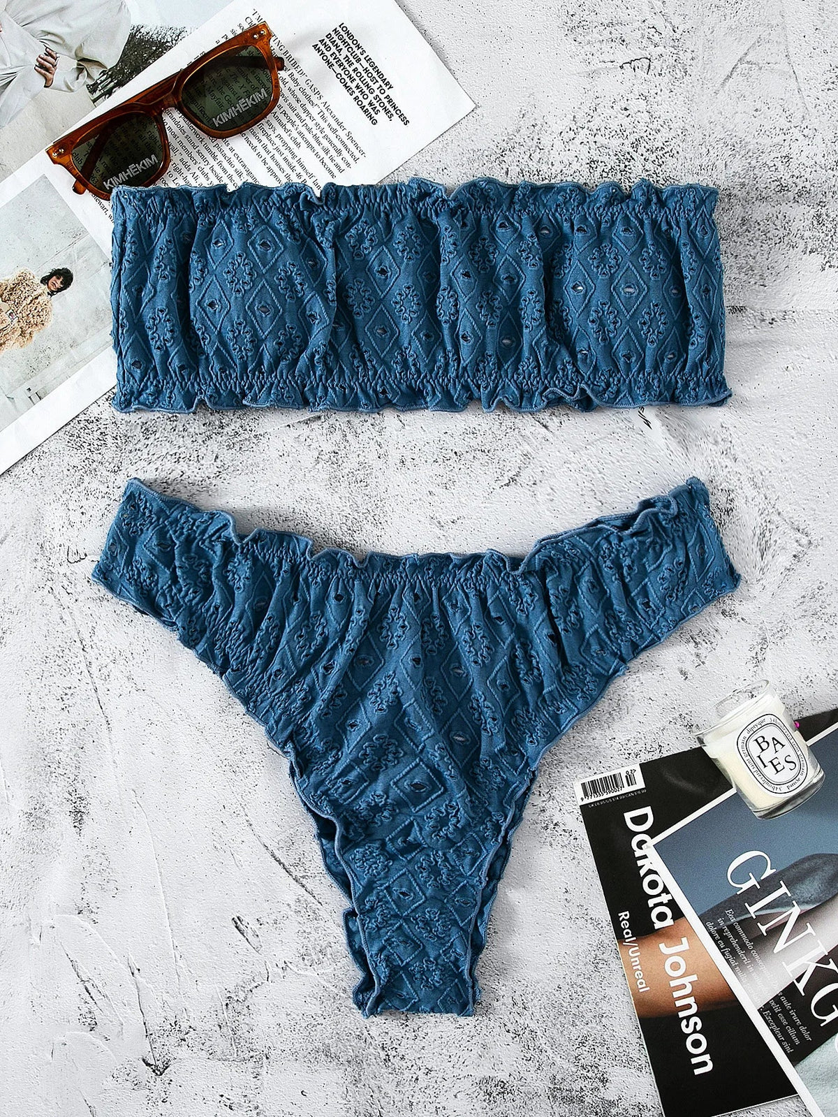White Color Bikinis Bandeau Swimwear Women Swimsuit Sexy Ruffles Bikini Set Thong Beachwear Summer Bath Suit Hollow Out Biquini