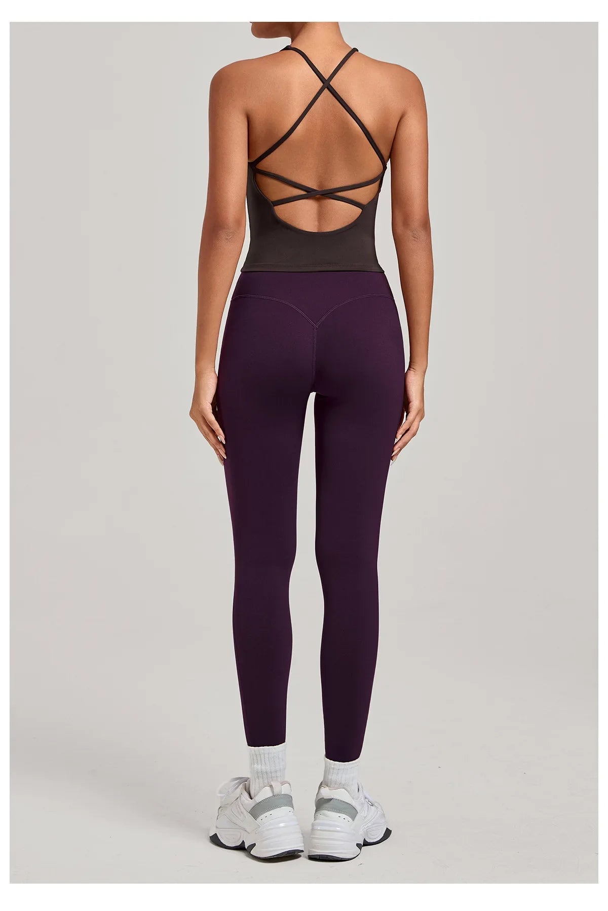 Women Sports Yoga Vest With Cross Shoulder Straps Quick Drying Sexy Yoga Bra Gym Breathablefitness Push Up Training Sports Vest