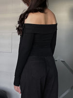 ad711e63-d8e0-42de-ac54-8c463e0f46af-Max