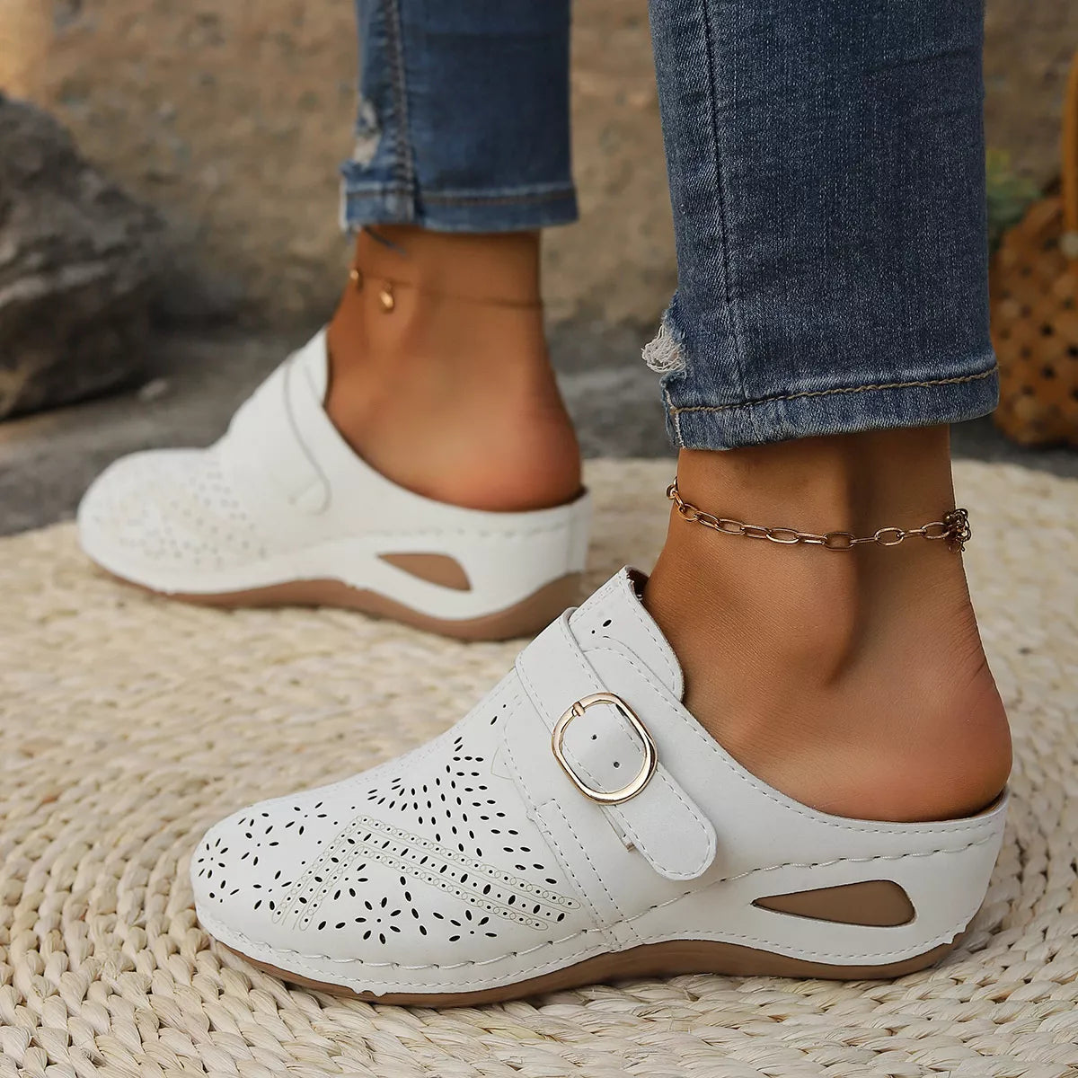 aebda8f3719645cbb9a1bad7cdb688c1-Max-Origin