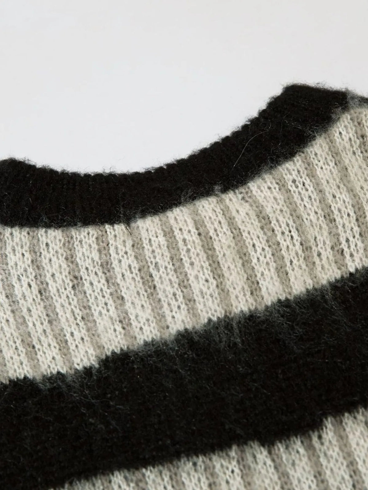 cb57c255b33348d188691e35c4c2d96a-Max-Origin