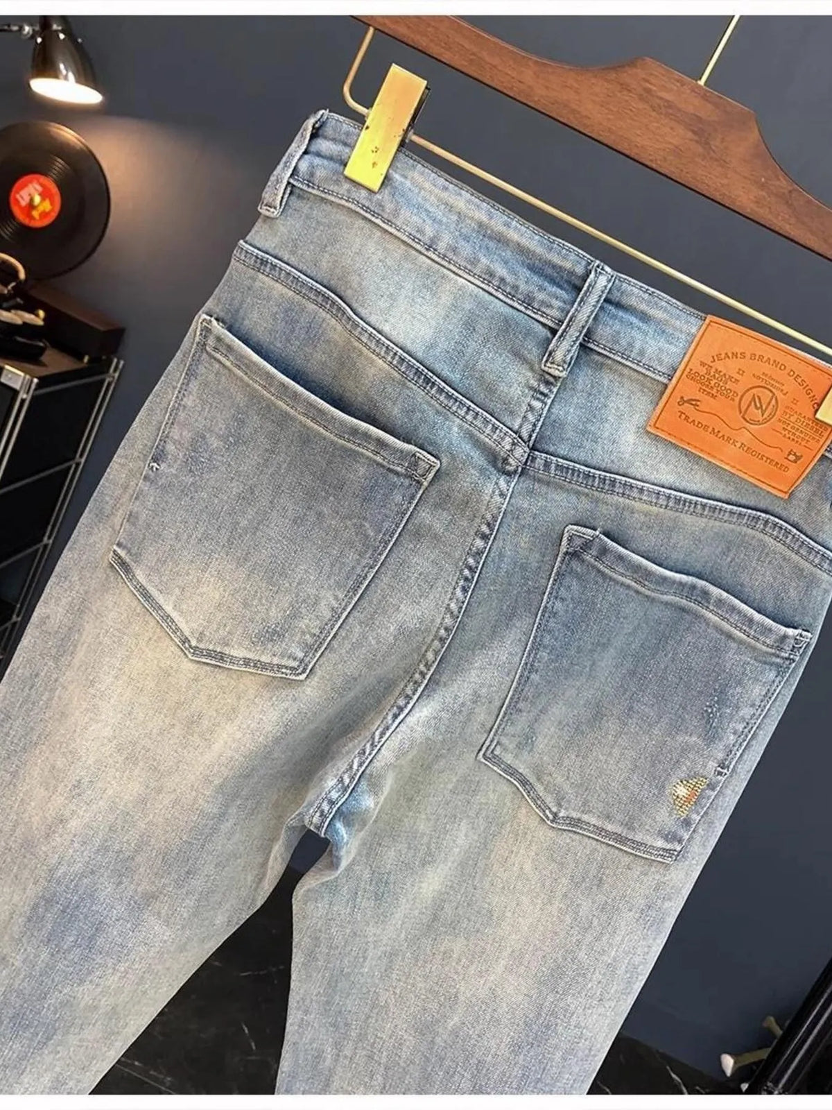 cc88e6b288ea42a18ec14d63ad862f72-Max-Origin